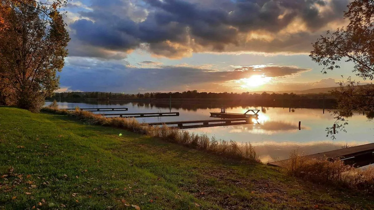 Camping Aux Rives Du Soleil Pont-de-Vaux
